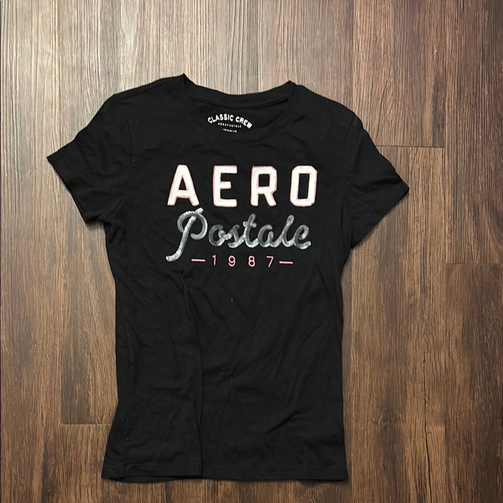 Aeropostale Black Graphic Tee
